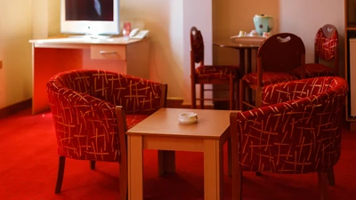Pars International Hotel
