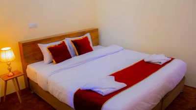 Gol Afra Hotel