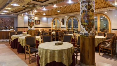Sepahan Hotel