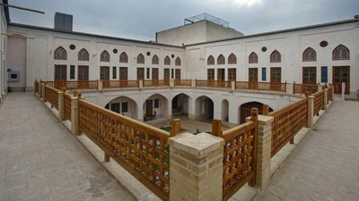 Adib Hotel