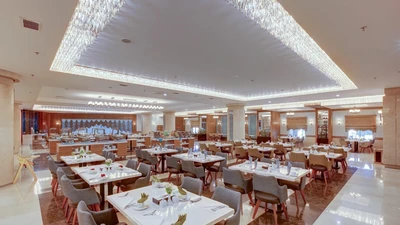 Khursheed-e-Hashtom Rauf Kowsar Hotel