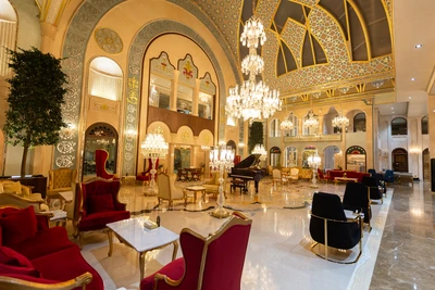 Chaharbagh Hotel