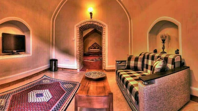 Laleh Bisotun Hotel