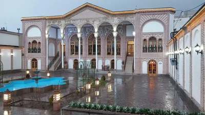 Sorkheyi Hotel