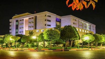 Pardisan Hotel