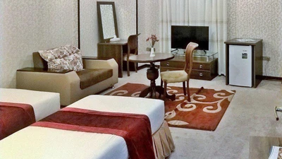 Esteghlal Hotel