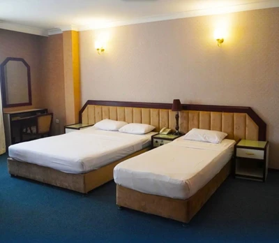 Kian Hotel