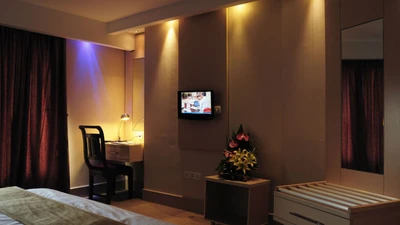 Safir Hotel