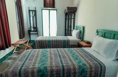 Manzel Yazdan Boutique Hotel