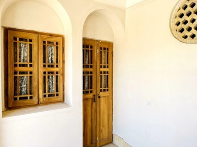 Ashkoob Traditional Hotel