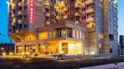 Arta Hotel