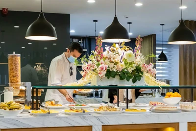 Avina Hotel