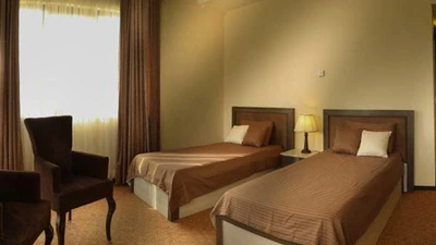 Moein Hotel