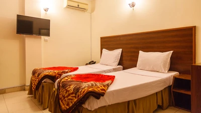 Fanoos Hotel Kish