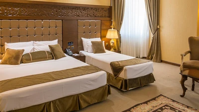 Almas Novin Hotel