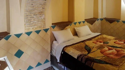 Sepehri Hotel