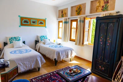 Donse Bekhradi Boutique Hotel