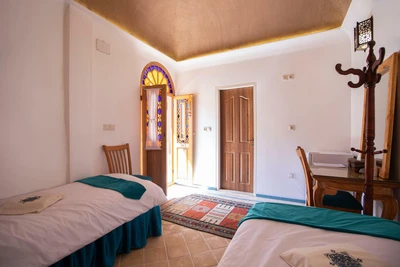 Baba Afzal Hotel