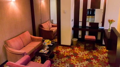 Homa Hotel 2