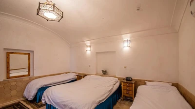 Baba Afzal Hotel