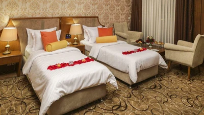 Pardisan Hotel