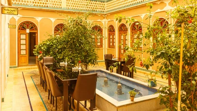 Fazeli Hotel