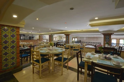 Arg Hotel