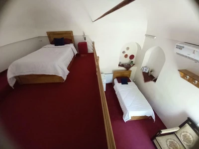 Kelyas Traditional Hotel