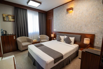 Helma Hotel