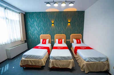 Persia Hotel 
