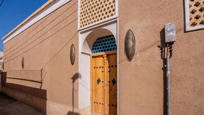 Malek Hotel