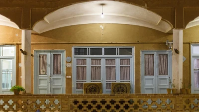 Noghli Traditional Hotel