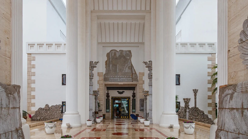 Dariush Grand Hotel