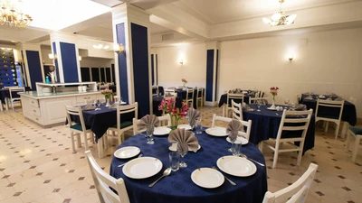 Arg Hotel