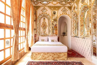 Ghasr Monshi Hotel