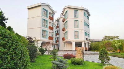 Barooj Hotel