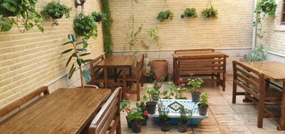 Bahar Narenj Hafez Hotel