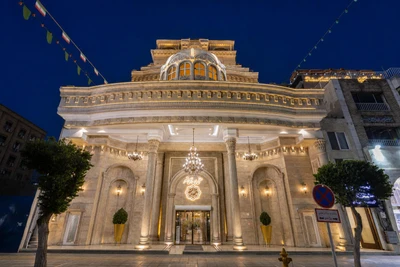 Ghasr International Hotel