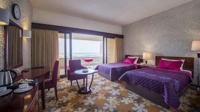 Shayan Hotel