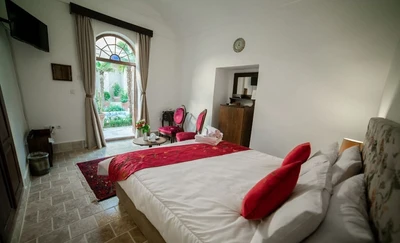 Hooman Boutique Hotel
