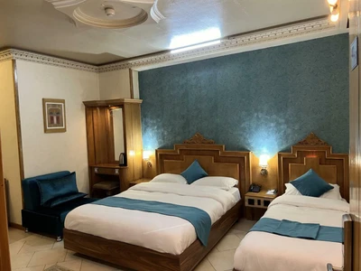 Zohreh Hotel