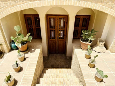 Ashkoob Traditional Hotel