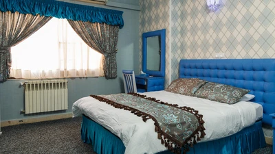 Parseh Hotel