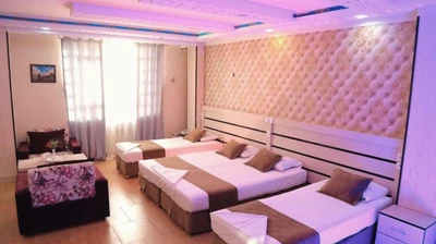 Sepahan Hotel