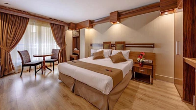 Safir Hotel