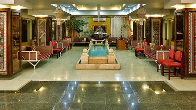 Laleh Hotel