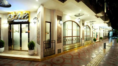 Khajoo Hotel