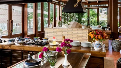 Parsian Safaiyeh Hotel