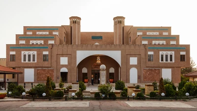 Parsian Safaiyeh Hotel