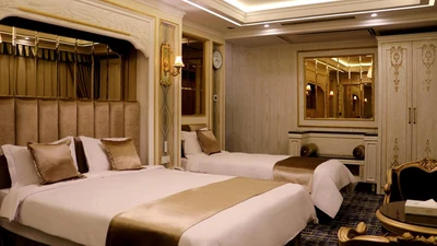 Rose Darvishi Hotel